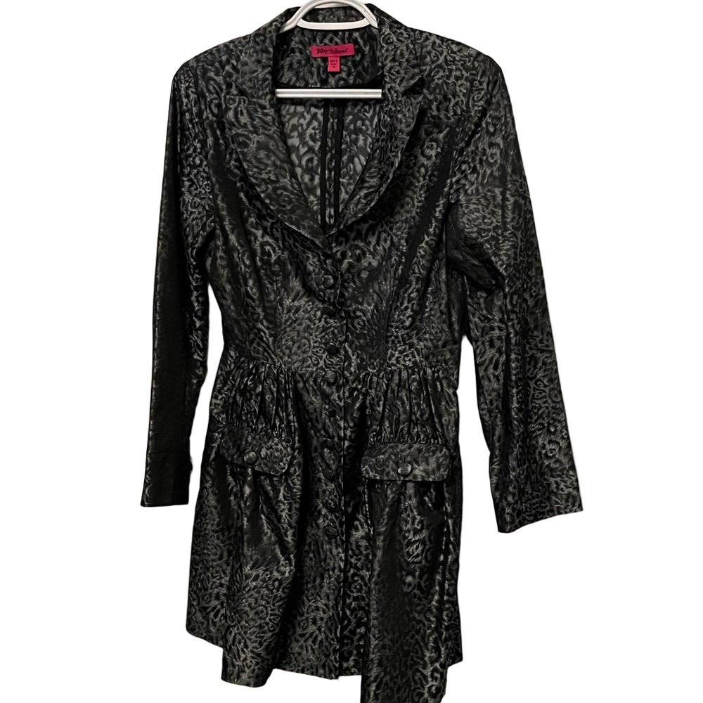 Women’s Betsey Johnson Black and Gray Animal Print Long Blazer Size 10